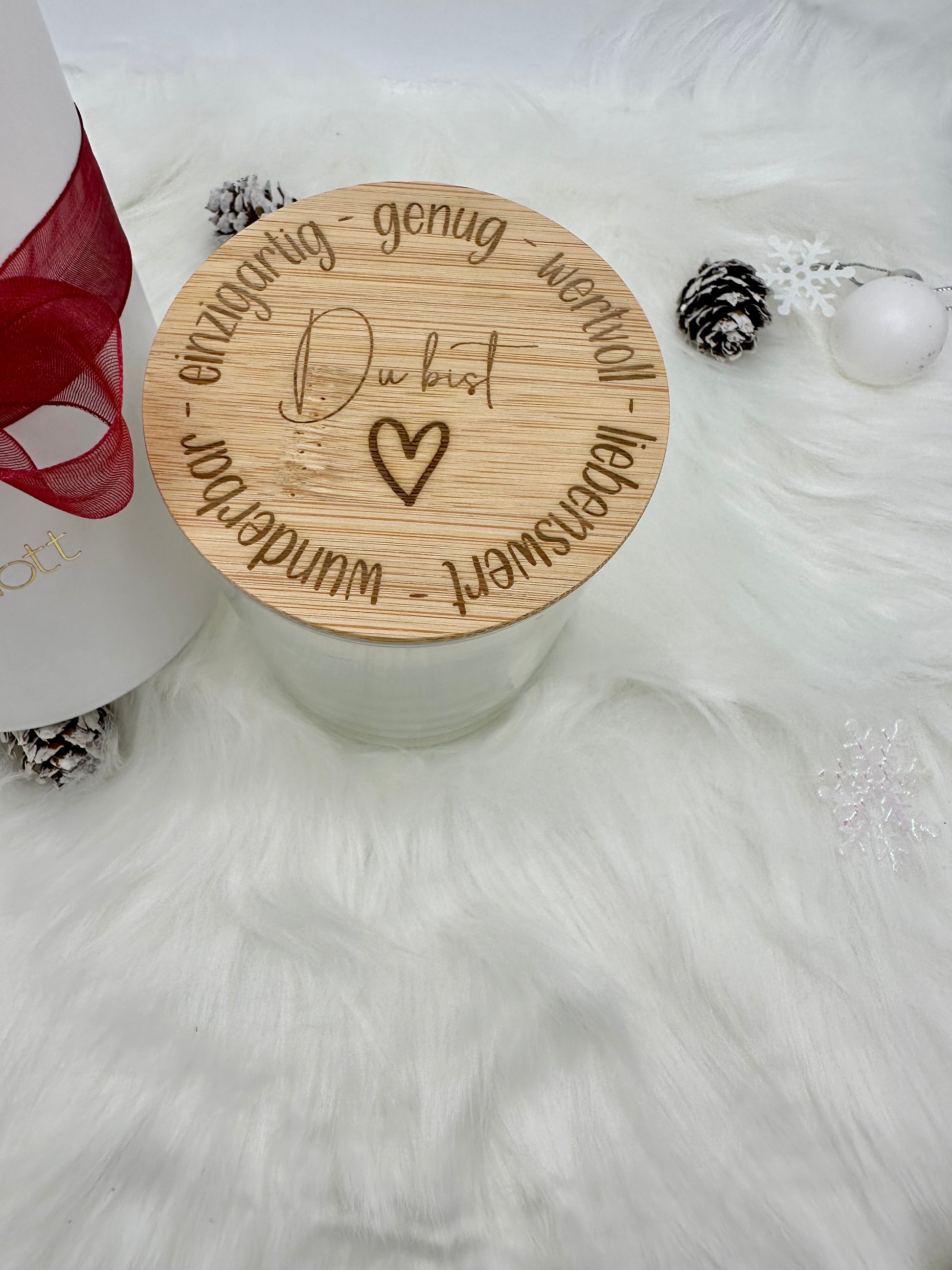 Duftkerze im Glas mit gravierten Deckel
Kerze von TinkasPlott
personalisierte Geschenke
Geschenk zu Weihnachten 
Weihnachtsgeschenk