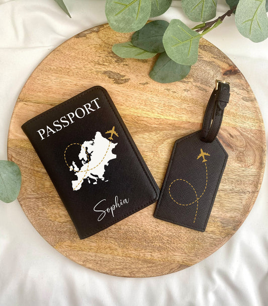 Reisepasshülle personalisiert mit Namen und Weltkarte/Flugzeug - Kofferanhänger - Geschenkidee - Hülle für Reisepass - Schwarz