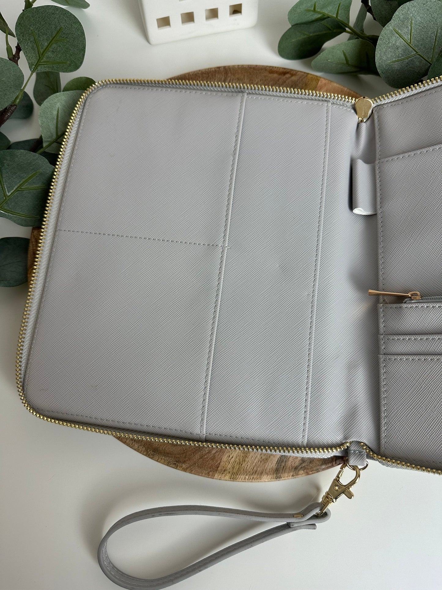 Reiseorganizer personalisiert mit Namen und Karte/Flugzeug - Organizer Familie - Familienorganizer - Reiseunterlagen - Geschenkidee Reise