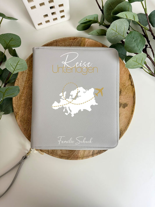 Reiseorganizer personalisiert mit Namen und Weltkarte/Flugzeug - Organizer Familie - Familienorganizer - Reiseunterlagen