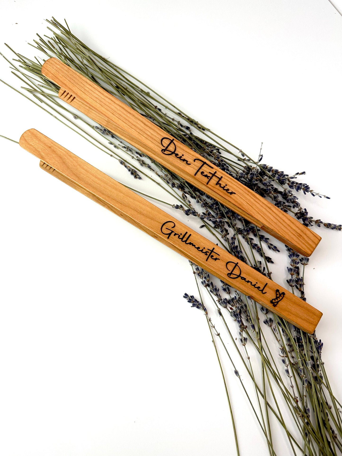 Personalisierte Grillzange - Geschenkidee für Männer - Grillzange mit eigenen Text personalisiert - Vatertag - Männergeschenk