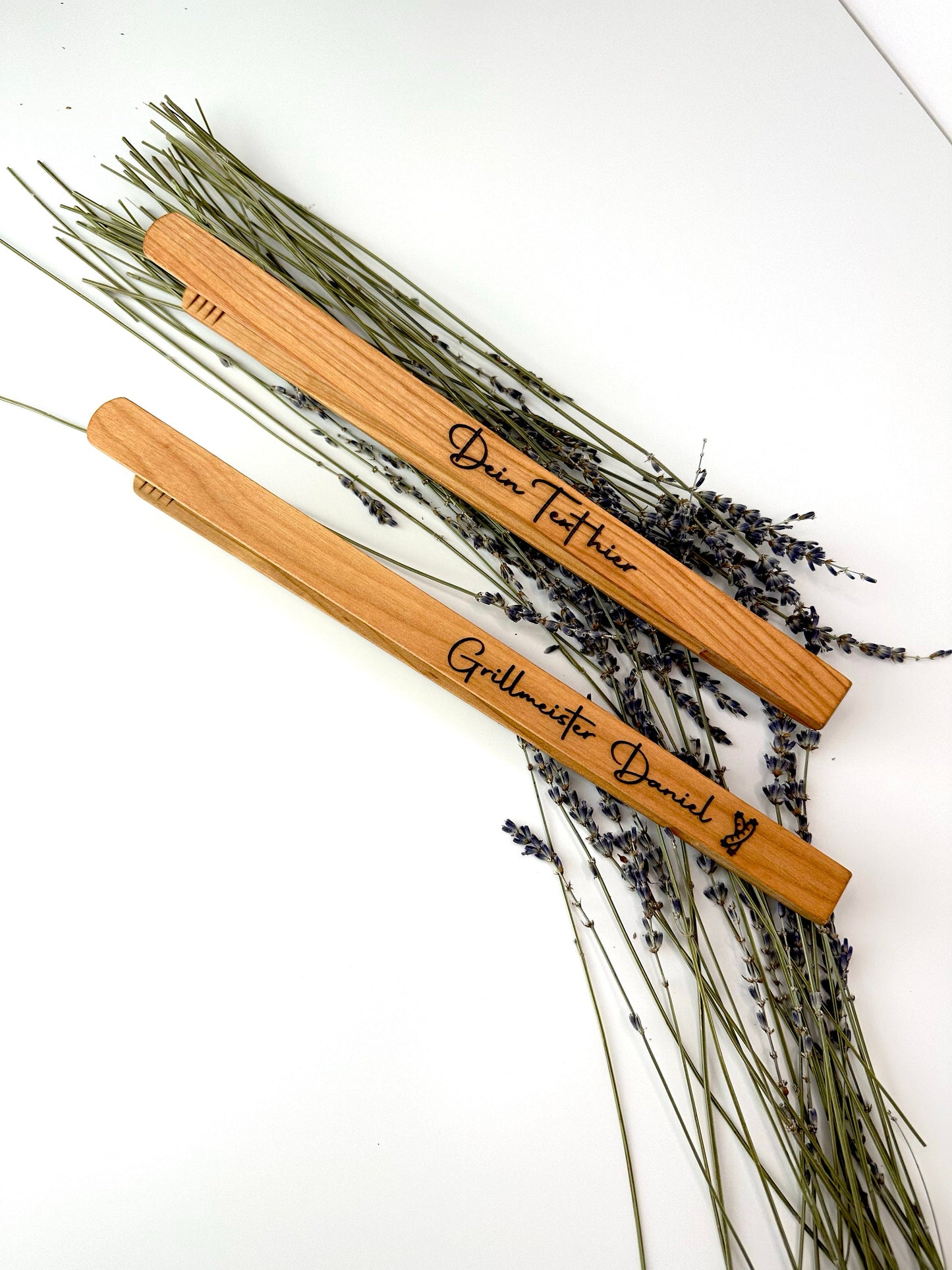 Personalisierte Grillzange - Geschenkidee für Männer - Grillzange mit eigenen Text personalisiert - Vatertag - Männergeschenk