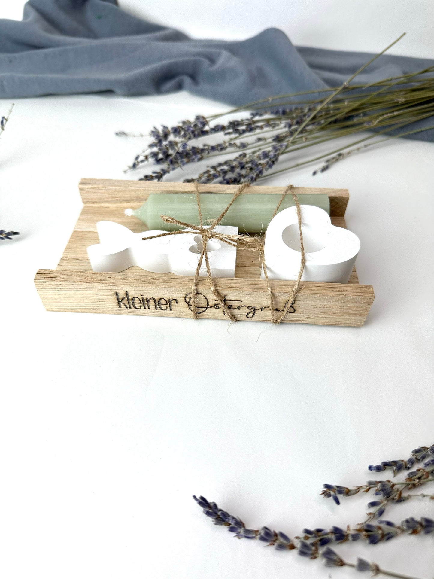 Ostergeschenk - Kleinigkeit zu Ostern -Mitbringsel Ostern - Osterhase - Ostergestell mit Kerze - Holzgestell Osterdeko