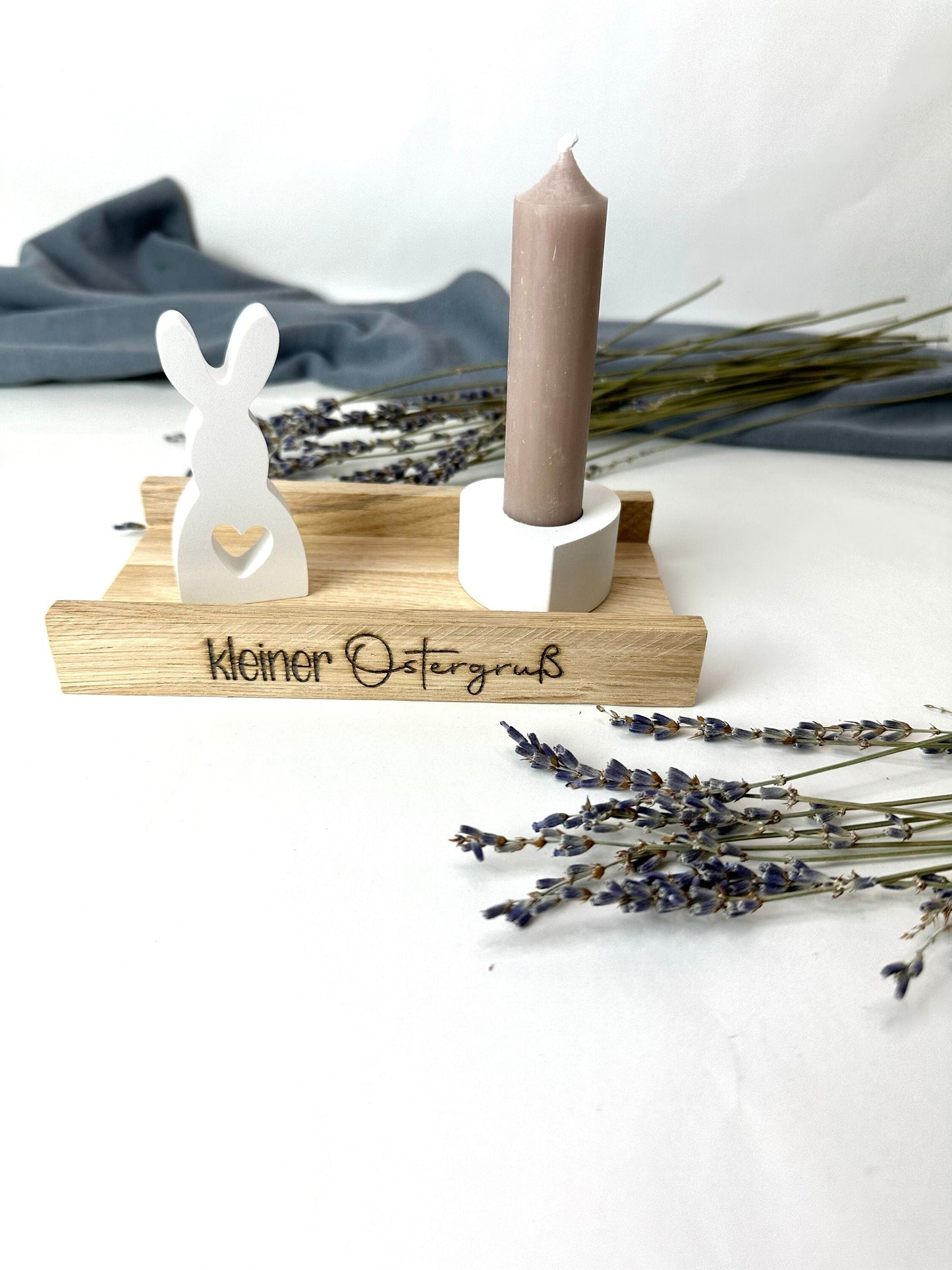 Ostergeschenk - Kleinigkeit zu Ostern -Mitbringsel Ostern - Osterhase - Ostergestell mit Kerze - Holzgestell Osterdeko