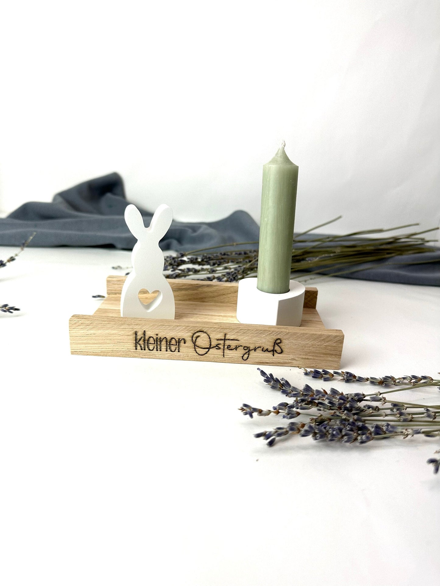 Ostergeschenk - Kleinigkeit zu Ostern -Mitbringsel Ostern - Osterhase - Ostergestell mit Kerze - Holzgestell Osterdeko